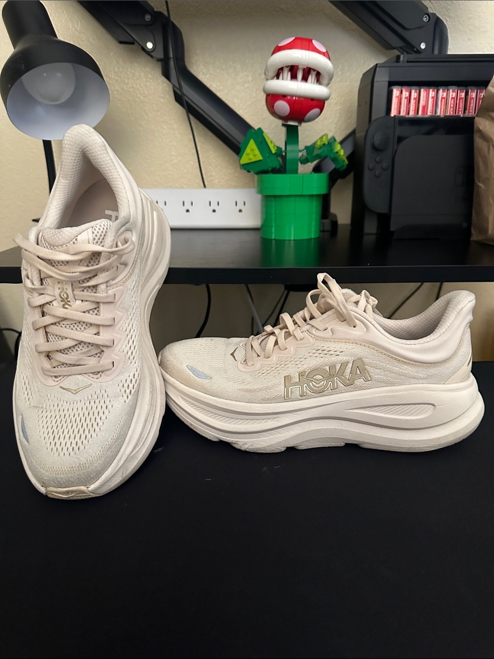 Hoka Bondi 9 Women's Running Shoes in Off-White